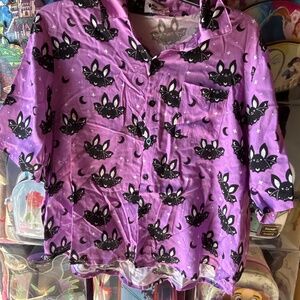Em & Sprout Bat Button Down Short Sleeve Top Women Halloween XL Purple